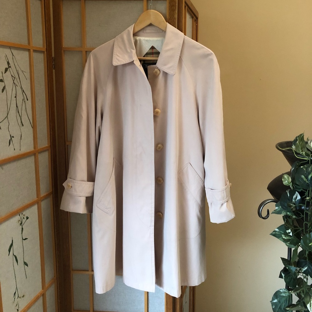 Burberry Swing coat